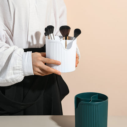 Makeup Brush Holder with Simple and Elegant Design